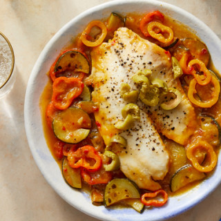 Italian-Style Poached Tilapia with Sweet Peppers, Zucchini &amp; Yellow Tom
