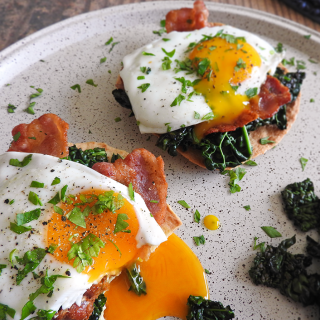 Kale, Bacon &amp; Egg Breakfast Tostadas