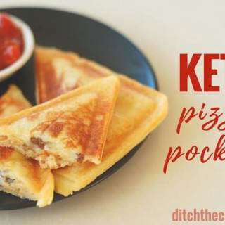 Keto Pizza Pockets