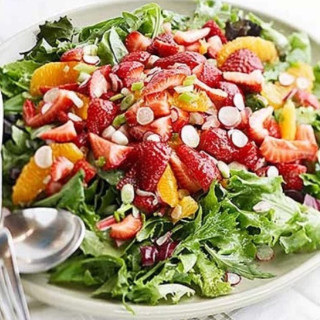 Kevin Dunn's Strawberry Radish Salad
