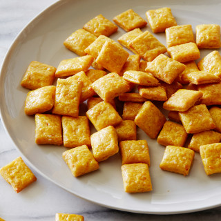 Kids Can Make: Healthy Cheesy Crackers