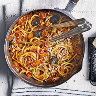 Lamb and fennel spaghetti Bolognese