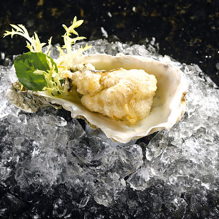 Lee Anne's Deep-Fried Oysters with Lemon Cream