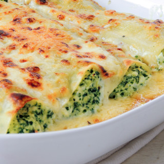 Leek, spinach and ricotta cannelloni