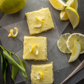 Lemon Cheesecake squares