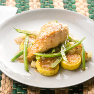 Lemon Chicken and Green Beanswith Parmesan-Roasted Summer Squash and Potato