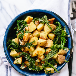 Lemony Roasted Potatoes & Broccoli Rabe