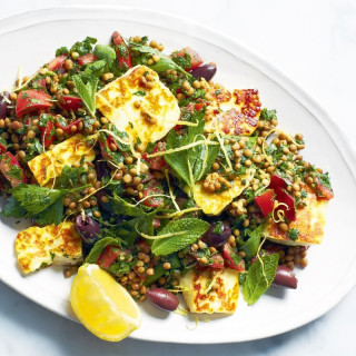 Lentil tabbouleh with haloumi
