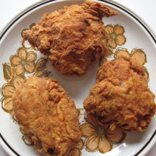 Loretta Lynn's Crispy Fried Chicken