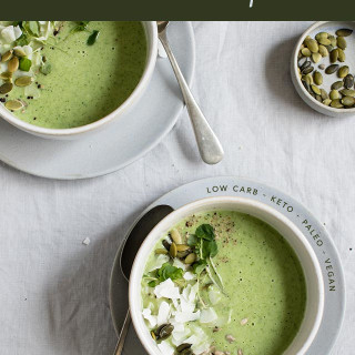 Low-Carb Cream of Broccoli and Coconut Soup