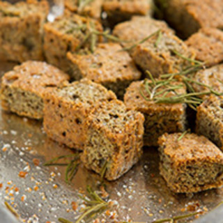Low-Carb, Keto Rosemary Chia Croutons