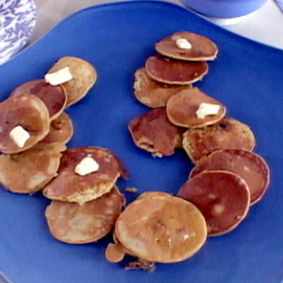 Low Carb Maple Pecan Pancakes