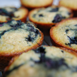 Low-fat High Fiber Blueberry Bran Muffins
