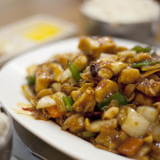 Make Your Own Kung Pao Chicken Like a Restaurant
