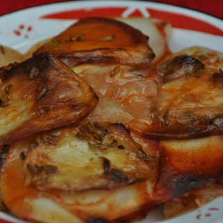 Maltese Roast Potatoes (Patata fil-forn)