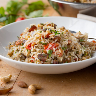 Mediterranean Power Rice with Fresh Herbs and Warm Spices