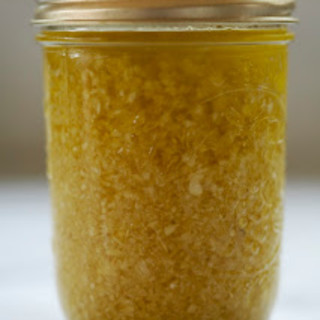 Minced Garlic in Olive Oil