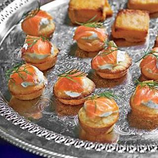 Mini Corn Cakes with Smoked Salmon and Dill Crème Fraîche