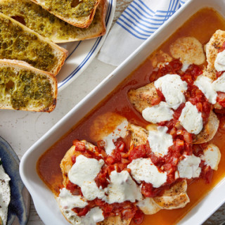 Mozzarella &amp; Tomato Baked Chicken with Zucchini &amp; Pesto Garlic Brea