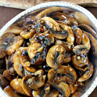 Mushrooms with Oyster Sauce