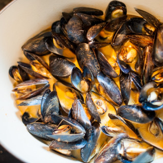 Mussels with Coconut and Red Curry Broth