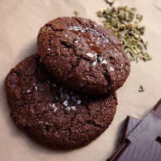MY SIGNATURE NOBLE SPICY DOUBLE CHOCOLATE COOKIES