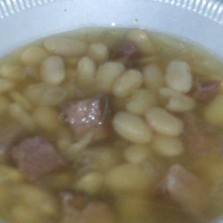 Navy Bean Soup in the Crock Pot