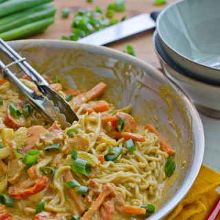 Noodles in a Creamy Peanut Sauce {vegan and gluten free}