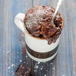 Nutella molten lava chocolate mug cake