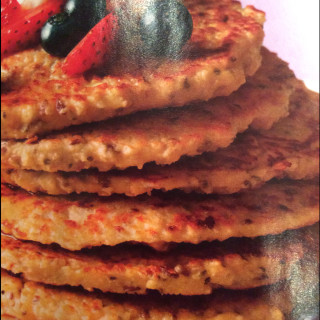 Oat Pancakes With Berries