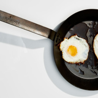 Olive Oil and #8211;Basted Fried Eggs