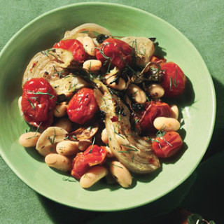Olive-Oil-Roasted Tomatoes and Fennel with White Beans