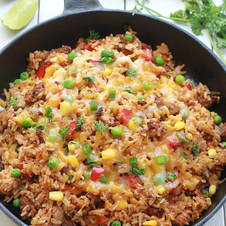 {One Pan} Mexican Rice Skillet