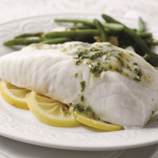 One-Pan Steamed Fish with Lemon White Wine Sauce