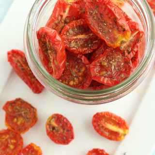 Oven-dried Tomatoes with herbs
