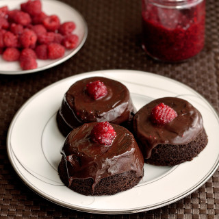 Paleo Chocolate Raspberry Cupcakes