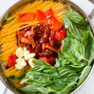 Pasta with Roasted Red Peppers, Sun-Dried Tomatoes and Brie