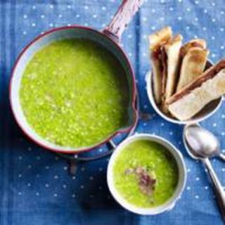 Pea and lardon soup(Christmas starter)