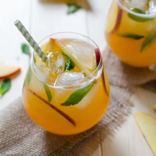 Peach Flavored Perfect Lemonade Recipe