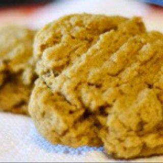 Peanut Butter and Banana Cookies