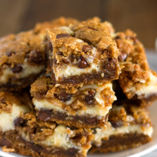 Peanut Butter Chocolate Chip Cookie Cheesecake Bars
