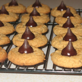 Peanut Butter Kiss Cookies