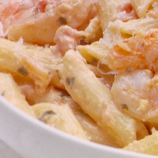 Penne with Shrimp & Herbed Cream Sauce