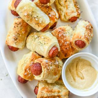 Pigs In a Puff Pastry Blanket