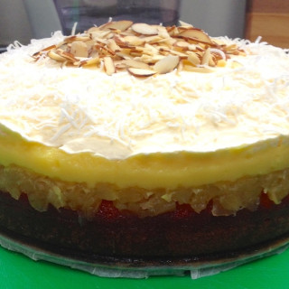 Pineapple Better-Than-Sex Cake