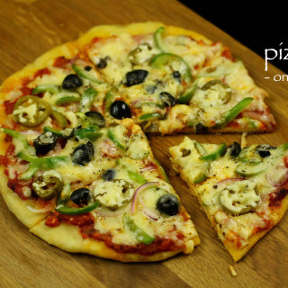 pizza recipe | veg pizza recipe | tawa pizza recipe