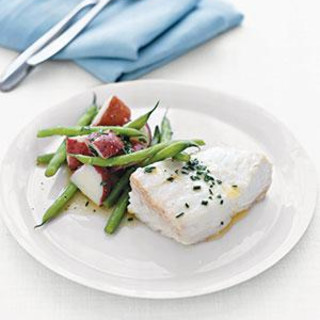 Poached Halibut With Potatoes and Green Beans