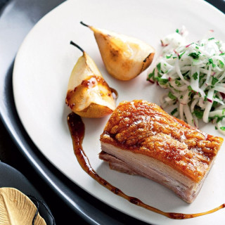 Pork belly with caramelised pears and pickled kohlrabi
