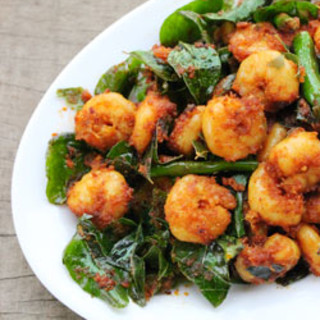 Prawns fry with Curry leaves