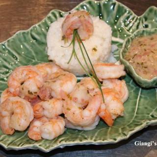 Prawns with Lemon, Chives Butter Sauce